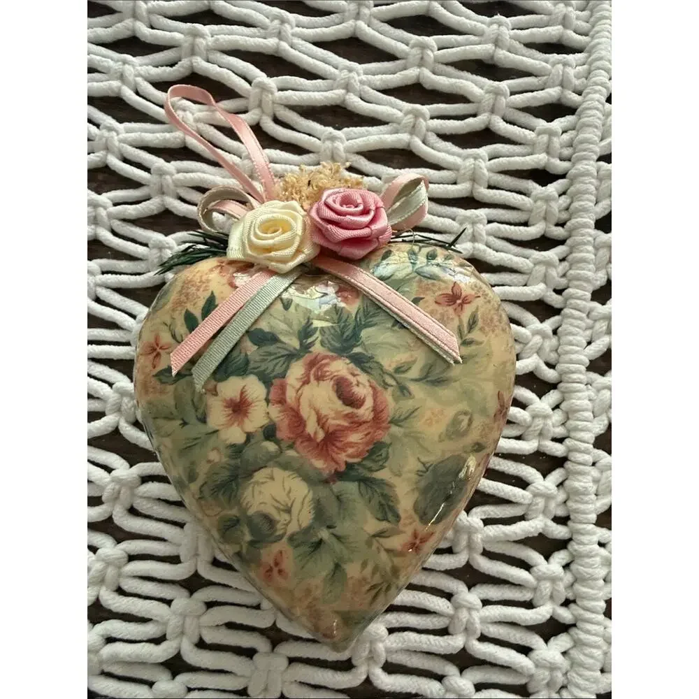 Vintage Midwest Victorian Floral Decoupage Shabby Chic Christmas Ornament